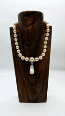KJL Treasures of the Duchess Faux Pearl Necklace Crystal Drop Box Vintage 18 in