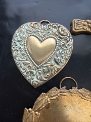 7 Vintage Brass Pendants Cross Angels Bird Rabbit Wreath Art Noueva Victorian