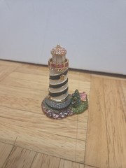Vintage Bejeweled Enameled Lighthouse Hinged Trinket Box – Magnetic Closure