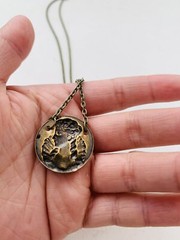 Vintage Victorian Style Cameo Lady Dainty Elegant Bronze Tone Necklace