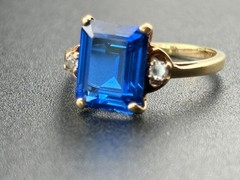 Vintage Kimberly 10K Gold, 3.7 ct Blue Tanzanite & Spinel Ring Size 6 – 2.7 gm