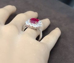 18k White Gold Ring 4.05ct.Natural Untreated Burma Ruby Cushion Cut GIA Cert