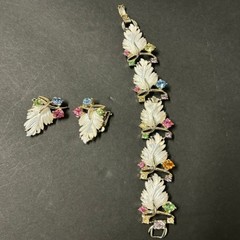 Vintage Lucite Leaf Bracelet and Earrings Jewelry Set Multicolor Rhinestones
