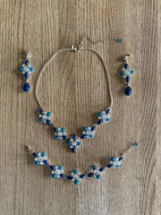 Vtg Avon JJH Blue Green Cabochon Clear Rhinestone Necklace Bracelet Earrings Set