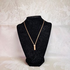 AMWAY necklace vintage goldtone textured metal tassel drop spring ring clasp