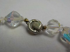 VINTAGE AURO BOREALIS CRYSTAL NECKLACE 21 1/2 INCHES THICK 13.2MM