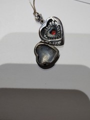 Vtg Heart Locket Pendant & Chain 17″ 925 Silver