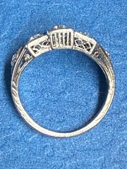 Beautiful vintage Art Deco diamond ring, platinum band with 11 stones, 1.57 ct