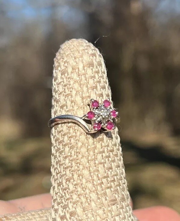 VTG 14k White Gold Ring Flower Pink Tourmaline Cluster Diamond Size 5.75 Estate