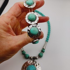 Vintage Southwestern Style Silver Tone Resin Stones Bead Necklace Bracelet Set