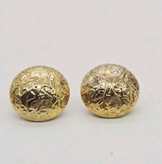 Flower Clip on Earring Gold Tone Dome Floral Embossed Vintage .75 in