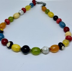 Vintage 70s Colorful Green Red Blue Black Yellow Beaded White Multi Aprox. 16”