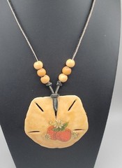 VTG Decoupaged Large Sand Dollar pendant necklace Wood Beads 28″ Leather Cord