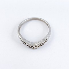 Vintage Sterling Silver 925 Filigree Chevron Band Ring Size 5.5