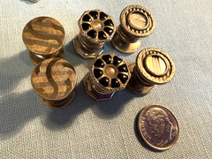 LOT 21 pcs. COSTUME GOLD / SILVER TONE WEARABLE NICE JEWELRY RINGS CUFFS PEND +