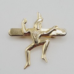 Brownie Pixie Promise Badge Girl Guides Scouts of Canada Gold Tone Vintage Pin