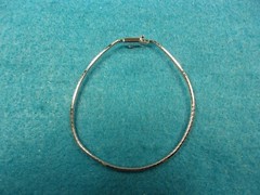 GORGEUOS LADY’S RHODIUM & GOLD PLATED STERLING SILVER “TINY PANEL LINK” BRACELET