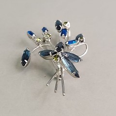 Vintage Rhinestone Brooch Blue Glass Silver Tone Wired 2.5″