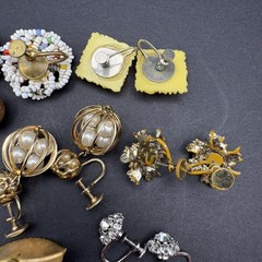 Lot of 9 Pairs Vintage Retro Clip On Screw Back Earrings Mixed Materials Styles