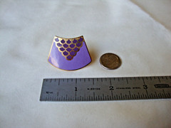 Vtg Samuel Huang Designer Cloisonne Fan Purple Lavender Gold Tone Scarf Clip