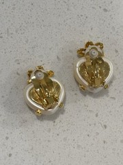 JOAN RIVERS Vintage Faux Pearl Heart Pierced Earrings Gold Tone Bow.