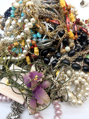 5lbs Vintage Jewelry Lot For Wear Or Harvest Some New Broken Many Signed