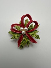 Vintage Christmas Mistletoe Mistletoe Ribbon Brooch by ART 4.5cm BB4