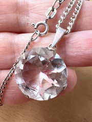 VINTAGE LARGE ROCK CRYSTAL COLORLESS WHITE QUARTZ PENDANT NECKLACE STERLING SLVR