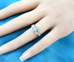 Estate 10K White Gold Blue Tuormaline Diamond Ring 3 Stone Jewelry Size 6.75