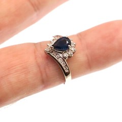 Classic 14k Solid White Gold Natural Blue Sapphire and Diamond Ring Size 7.5