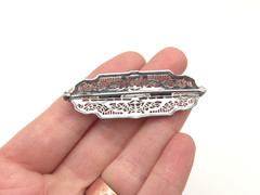 Vintage Art Deco Filigree Faux Gemstone Green Clear Glass Rhodium Plated Brooch