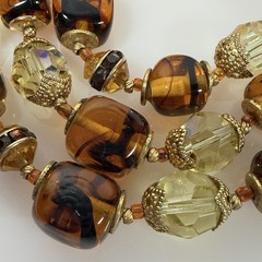 Vintage Vendome Necklace Gold Tone Cognac & Cream Glass Beads 26″
