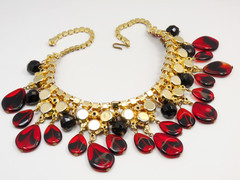 Rare Book Piece ’63 Vintage Juliana D&E Red with Black Drops Dangle Bib Necklace
