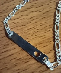 Vtg 925 Italy Sterling Silver 2.5mm Figaro Chain ID Band Heart 6″ Bracelet