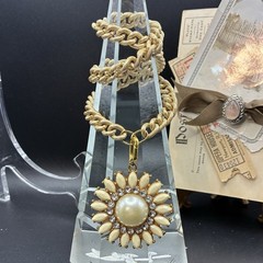Custom Vintage Chunky Golden Rhinestone Sunflower Pendant Necklace, Easy Switch
