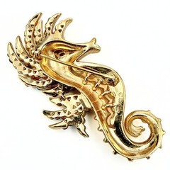 Vintage Crown Trifari Faux Pearl Rhinestone Figural Seahorse Gold Plated Brooch