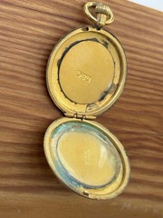 ANTIQUE Daggett & Clap VICTORIAN GOLD FILL LOCKET PENDANT Ivy Design 11.1g