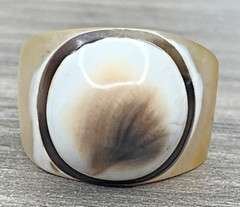 Vintage Handmade Carved Mother Of Pearl MOP & Bakelite Domed Pinky Signet Ring