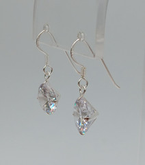 VTG 925 Lead Crystal 1in Drop Earrings Sterling Silver 2gtw Brilliant Faceted