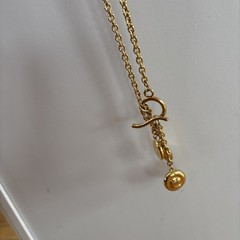 VINTAGE ESTATE SIGNED LIZ CLAIBORNE GOLD TONE 42″ NECKLACE!