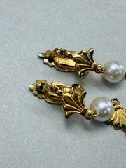 Vintage Faux Pearl Drop Clip On Earrings Gold Tone Dangle Elegant