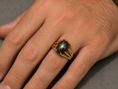 Vintage Falcon 14K Gold Black Star Sapphire Ring Men’s Size 7 8.1 Grams