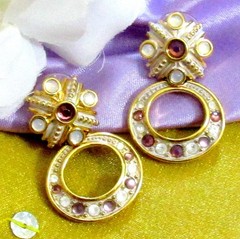 Vtg Rare Runway Exquisite MONET Dangle GP Moonglow Purple & White Hoop Earrings