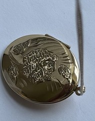 N/C 12k Gold Filled Chain & Etched Floral Locket Pendant Necklace