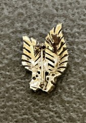Vintage Gold Tone Mid Century Double Feather Leaf With Faux Pearls Stone Brooch