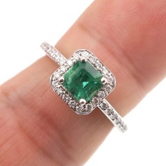 Pettie 14k Solid White Gold .60ct Natural Emerald and Diamond HALO Ring Sz 5.25