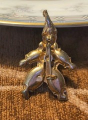 Vtg Rare Blue Yellow Moonglow Lucite Gold Tone Rhinestone Clown Brooch