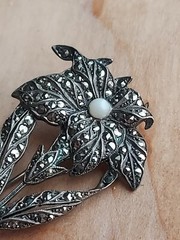 Antique Markasite Flower brooch with Akoya pearl- 800 Silver