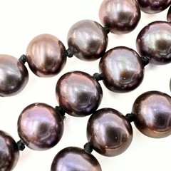 Captivating Marked 14k Gold Peacock 7mm Freshwater Pearl Beaded Necklace