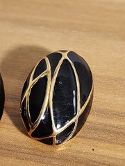 Vintage Large 1.5” Oval Black Enamel & Gold Tone Post Earrings For Pierced Ears